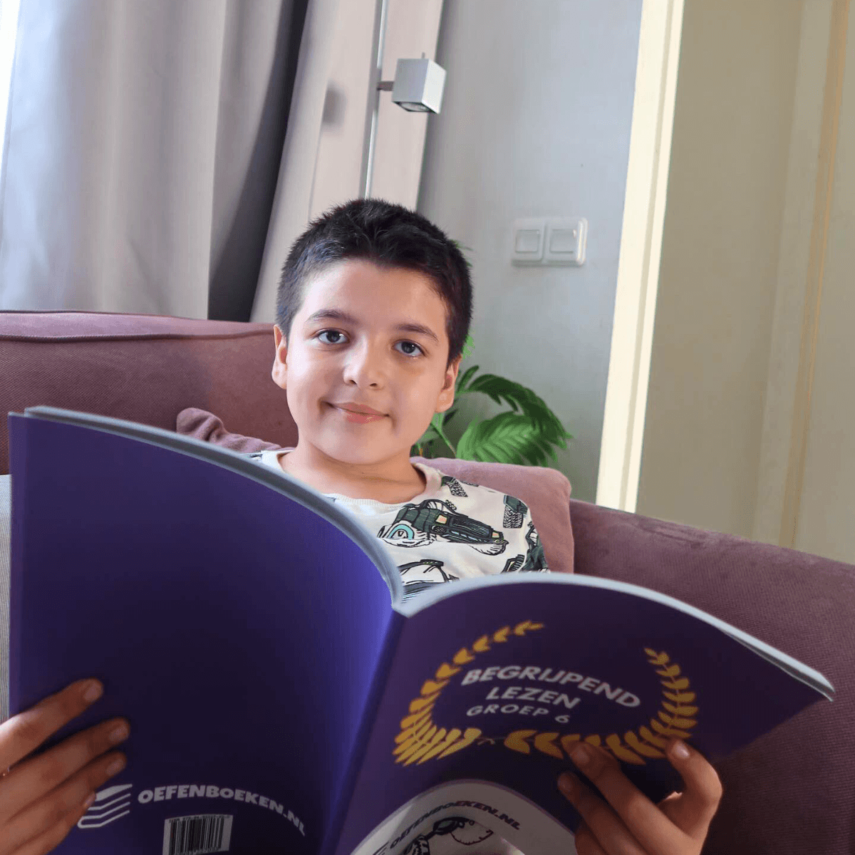 Oefenboeken begrijpend lezen voor groep 6 met uitdagende teksten en opdrachten om leesstrategieën en tekstbegrip te verbeteren, geschikt ter voorbereiding op eindtoetsen zoals Cito.