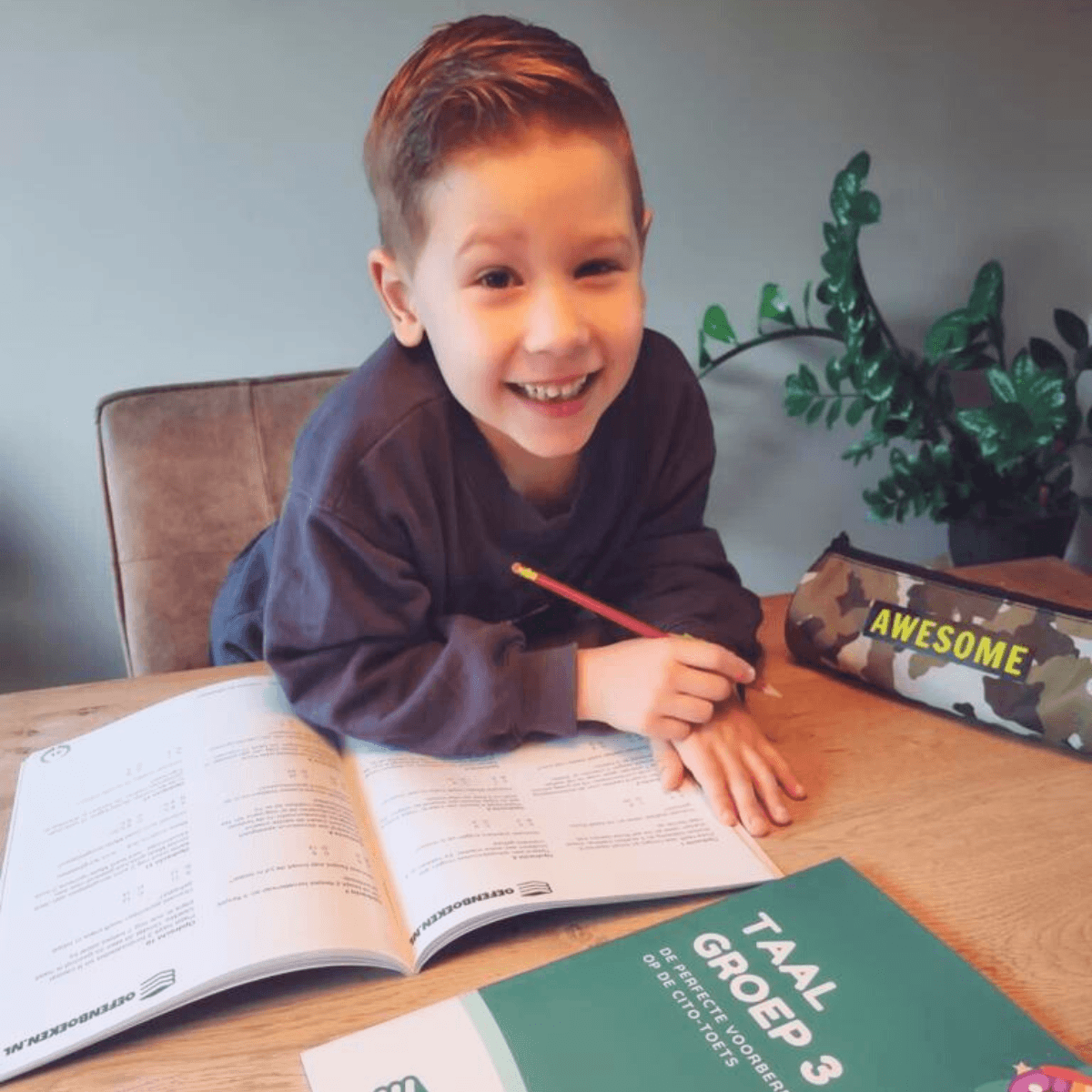 Oefenboeken taal voor groep 3 met opdrachten voor leren lezen, schrijven en spelling, ideaal ter voorbereiding op eindtoetsen zoals Cito.